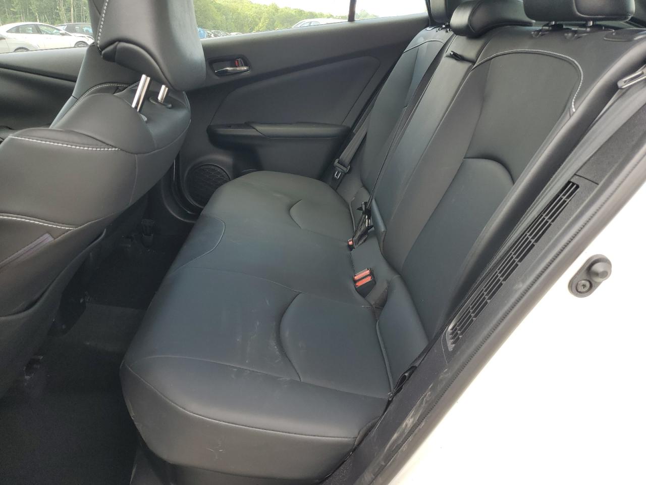 2020 Toyota Prius Prime Le VIN: JTDKARFP3L3157832 Lot: 62648275