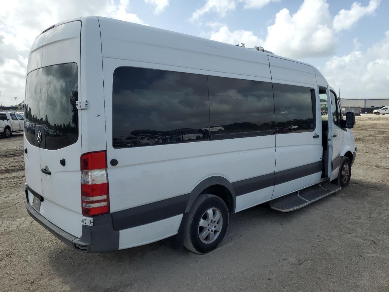 wdzpe8cc0d5806725 WDZPE8CC0D5806725 2013 Mercedes-Benz Sprinter 2500