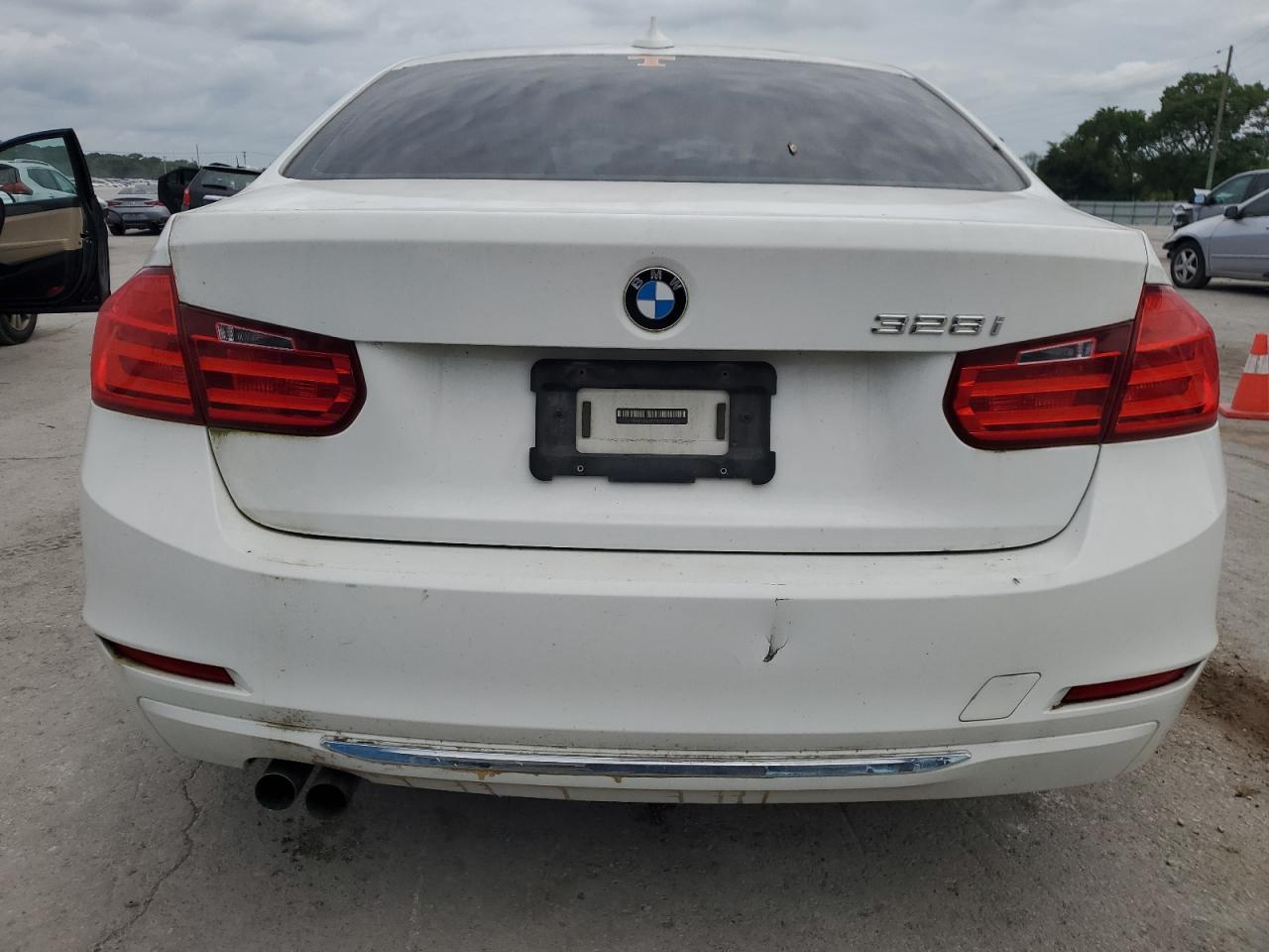 2014 BMW 328 I VIN: WBA3A5G54ENP32261 Lot: 63806965