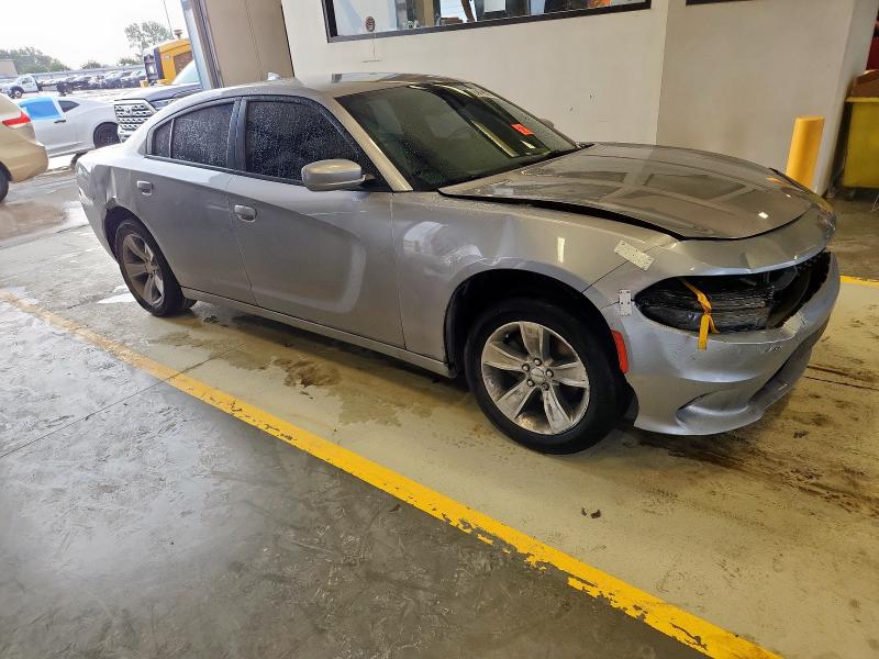  DODGE CHARGER 2016 Srebrny