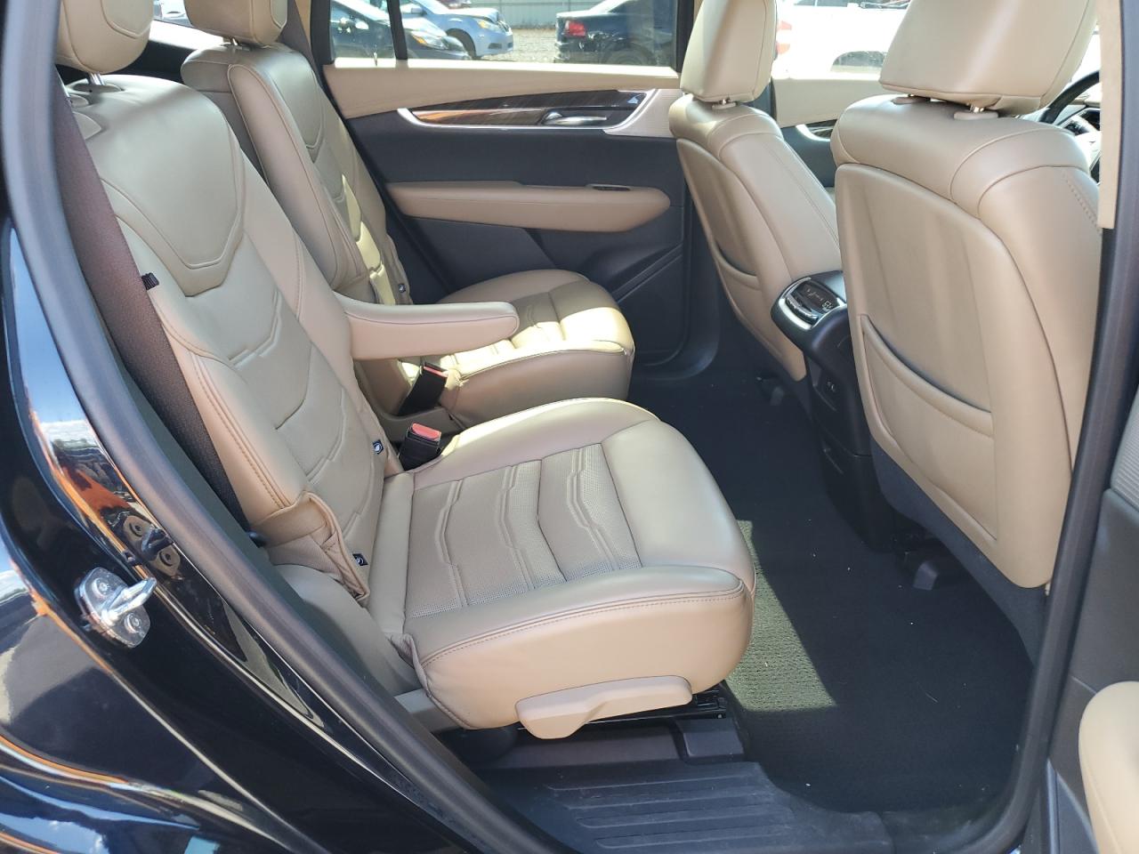 2022 Cadillac Xt6 Platinum Premium Luxury VIN: 1GYKPFRS8NZ102719 Lot: 65444735