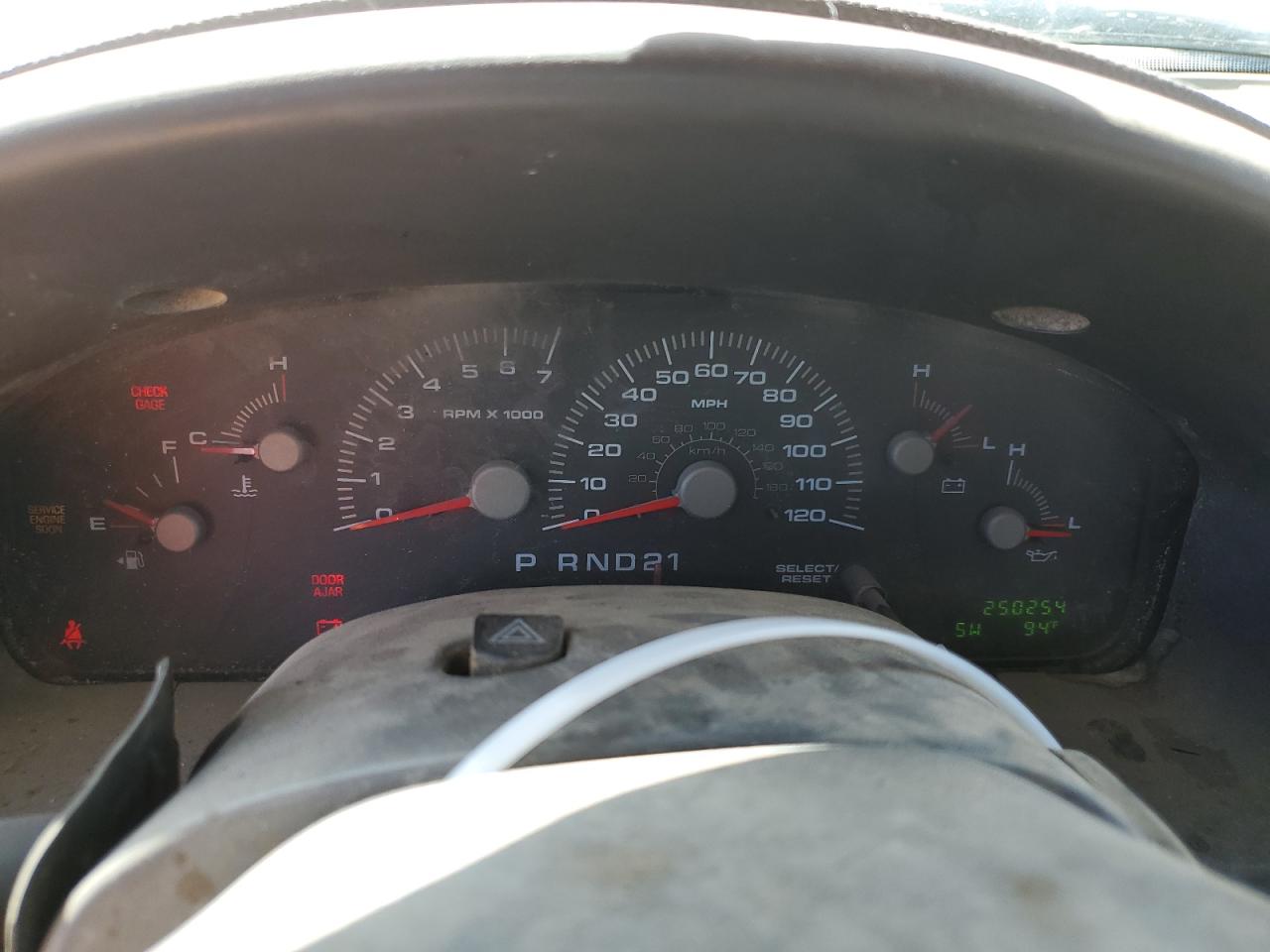 2004 Ford Expedition Xlt VIN: 1FMPU16L84LA98432 Lot: 64141275