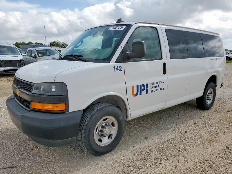  CHEVROLET EXPRESS 2021 Белы