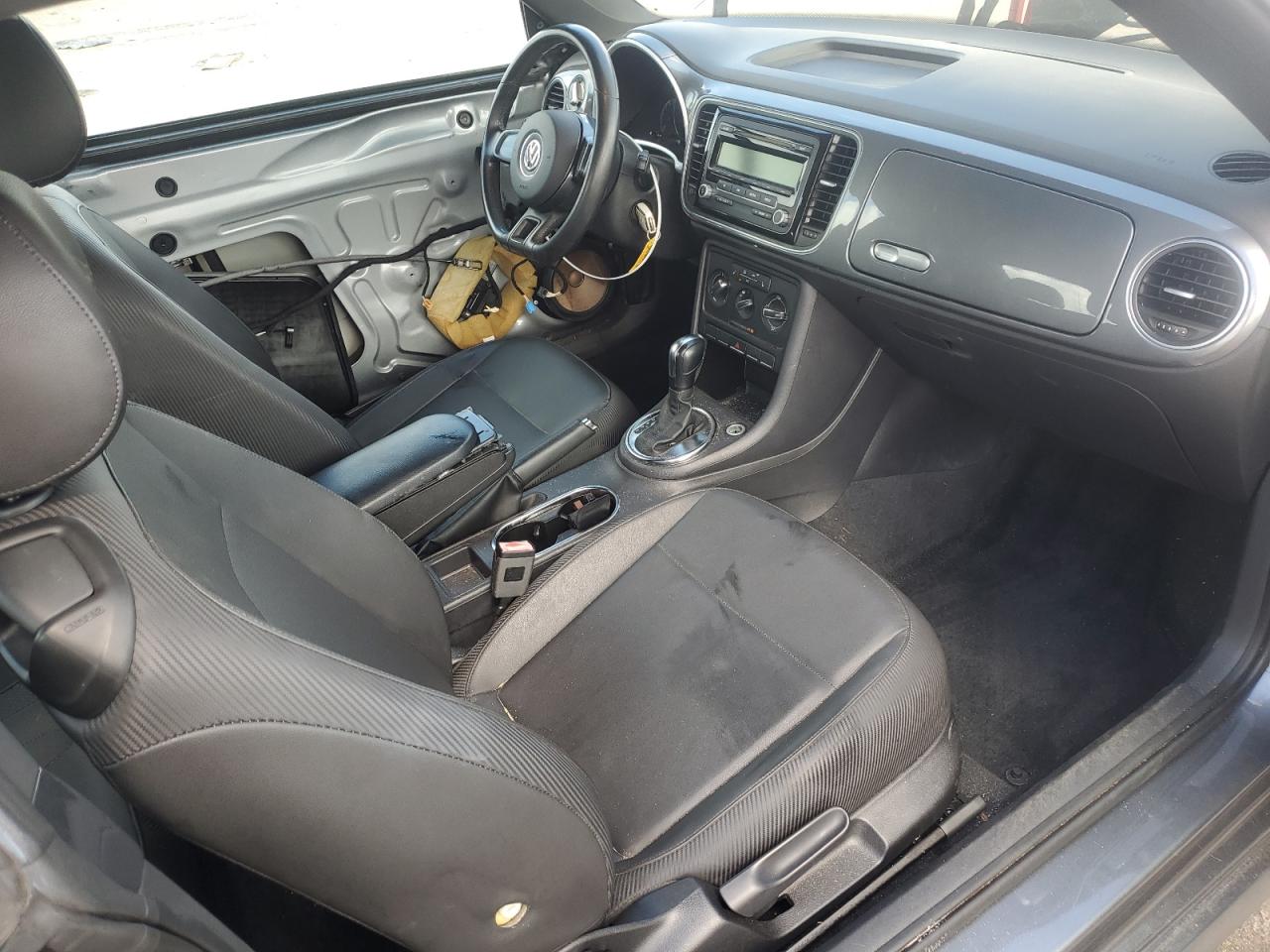 2013 Volkswagen Beetle VIN: 3VWJX7AT8DM679758 Lot: 65352135