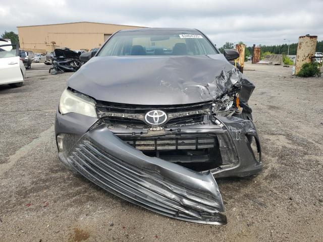  TOYOTA CAMRY 2016 Серый