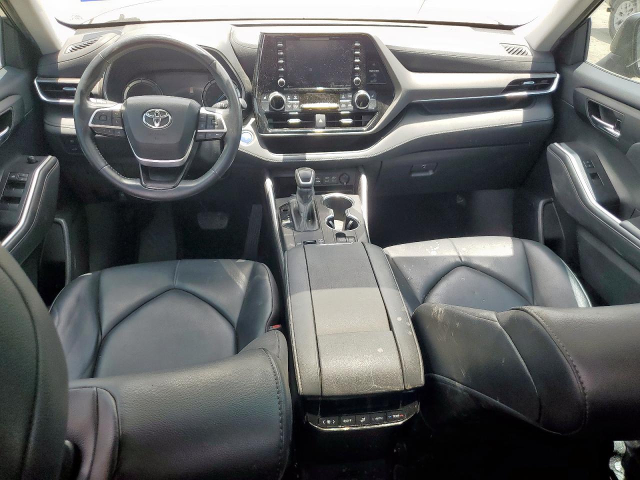2022 Toyota Highlander Hybrid Xle VIN: 5TDGARAH0NS512415 Lot: 65202075