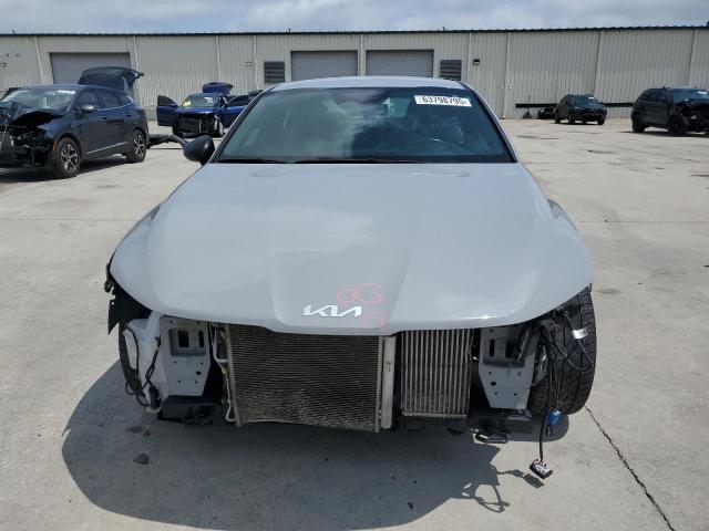  KIA K5 2023 Серый