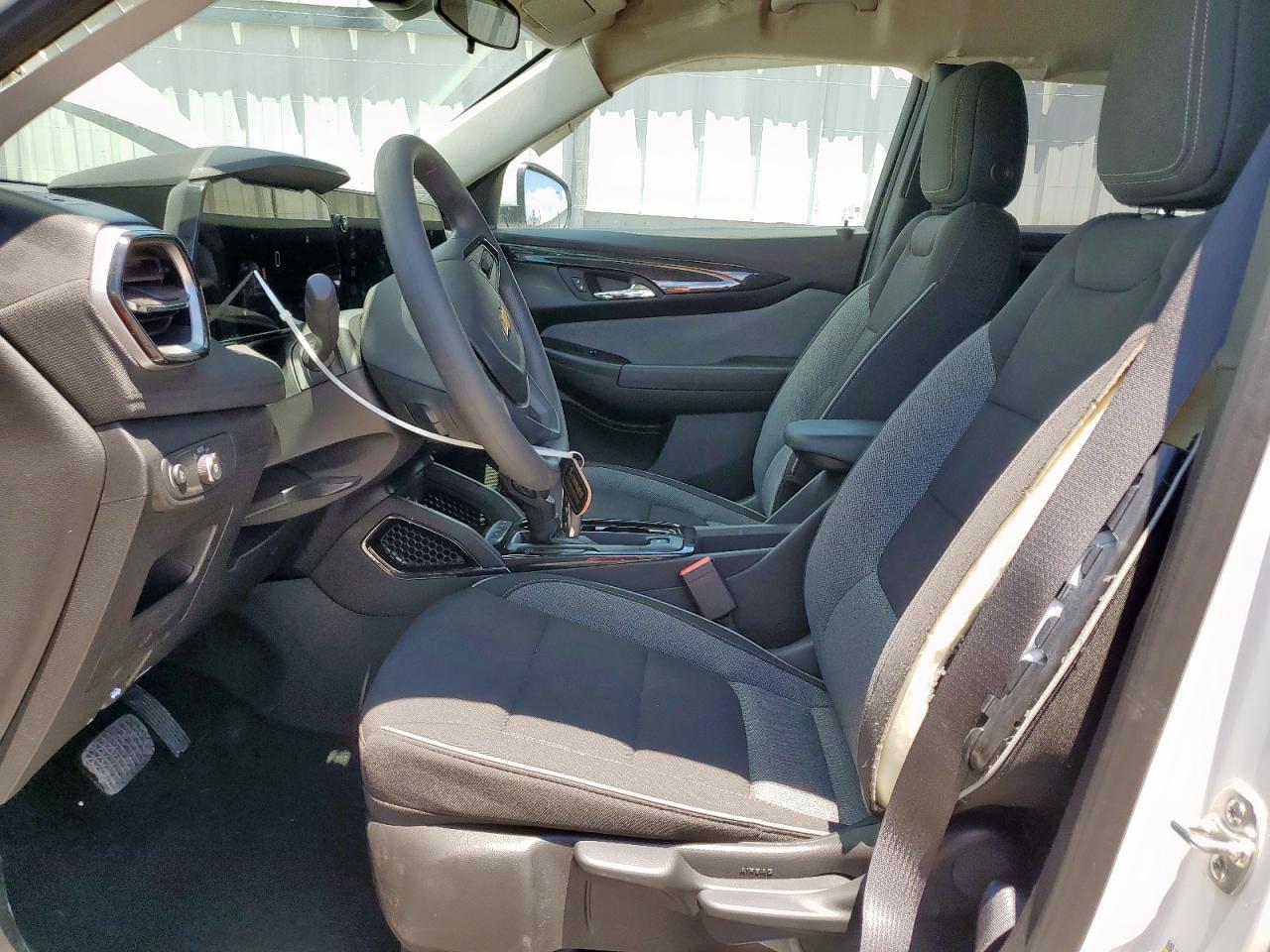 kl79mpsl0sb112880 KL79MPSL0SB112880 2025 Chevrolet Trailblazer Lt