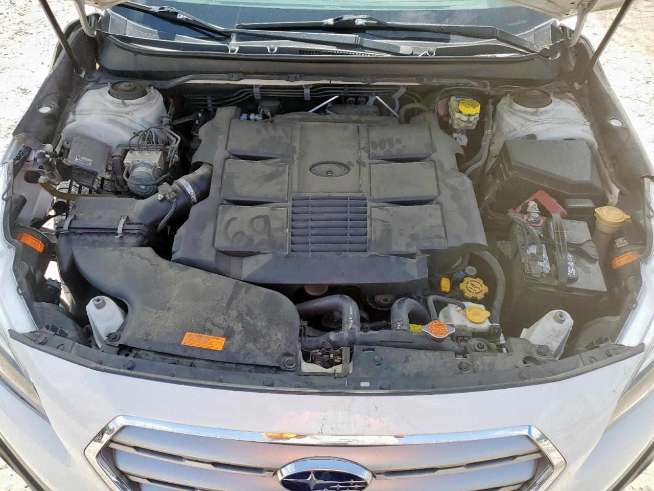 2016 Subaru Outback 3.6R Limited VIN: 4S4BSENC1G3266084 Lot: 63589785