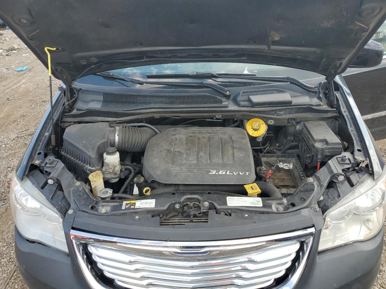2016 Chrysler Town & Country Touring VIN: 2C4RC1BG0GR215506 Lot: 64987555