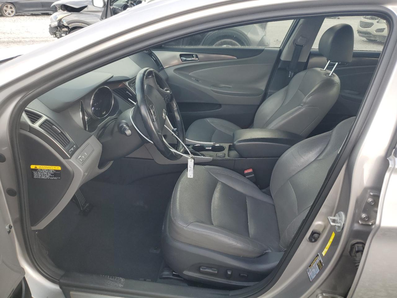 2013 Hyundai Sonata Hybrid VIN: KMHEC4A42DA084386 Lot: 63404865