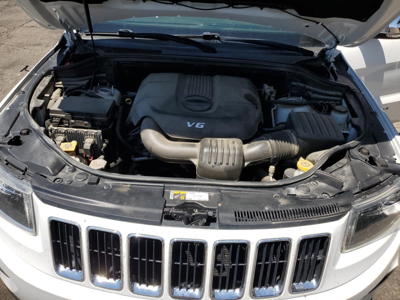 2015 Jeep Grand Cherokee Limited VIN: 1C4RJFBGXFC716493 Lot: 63497725