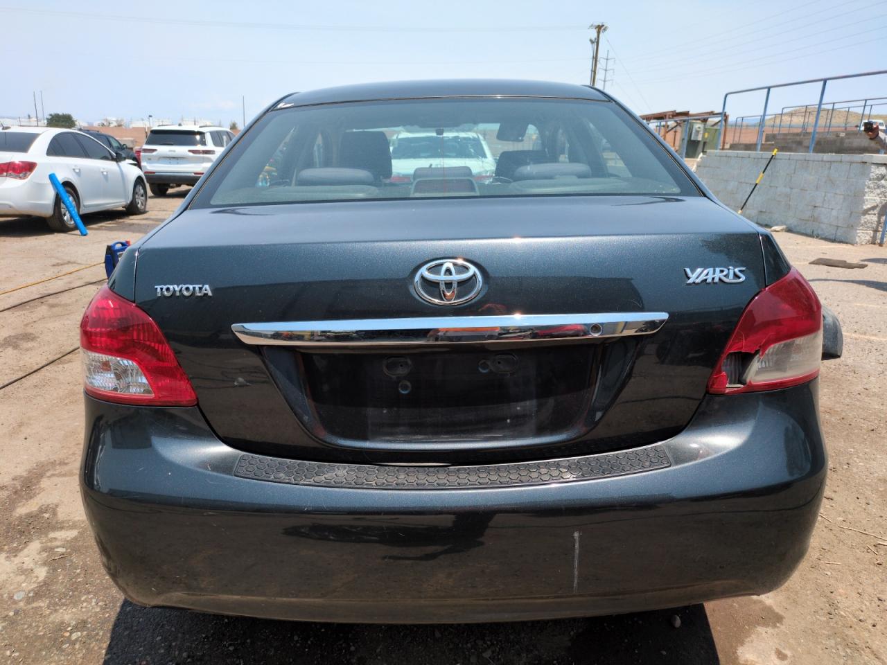 2008 Toyota Yaris VIN: JTDBT923384039987 Lot: 64596855