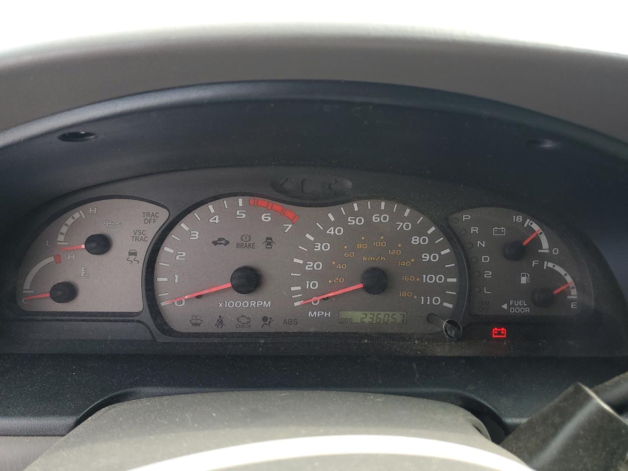 2001 Toyota Sequoia Sr5 VIN: 5TDZT34A41S050515 Lot: 65526115