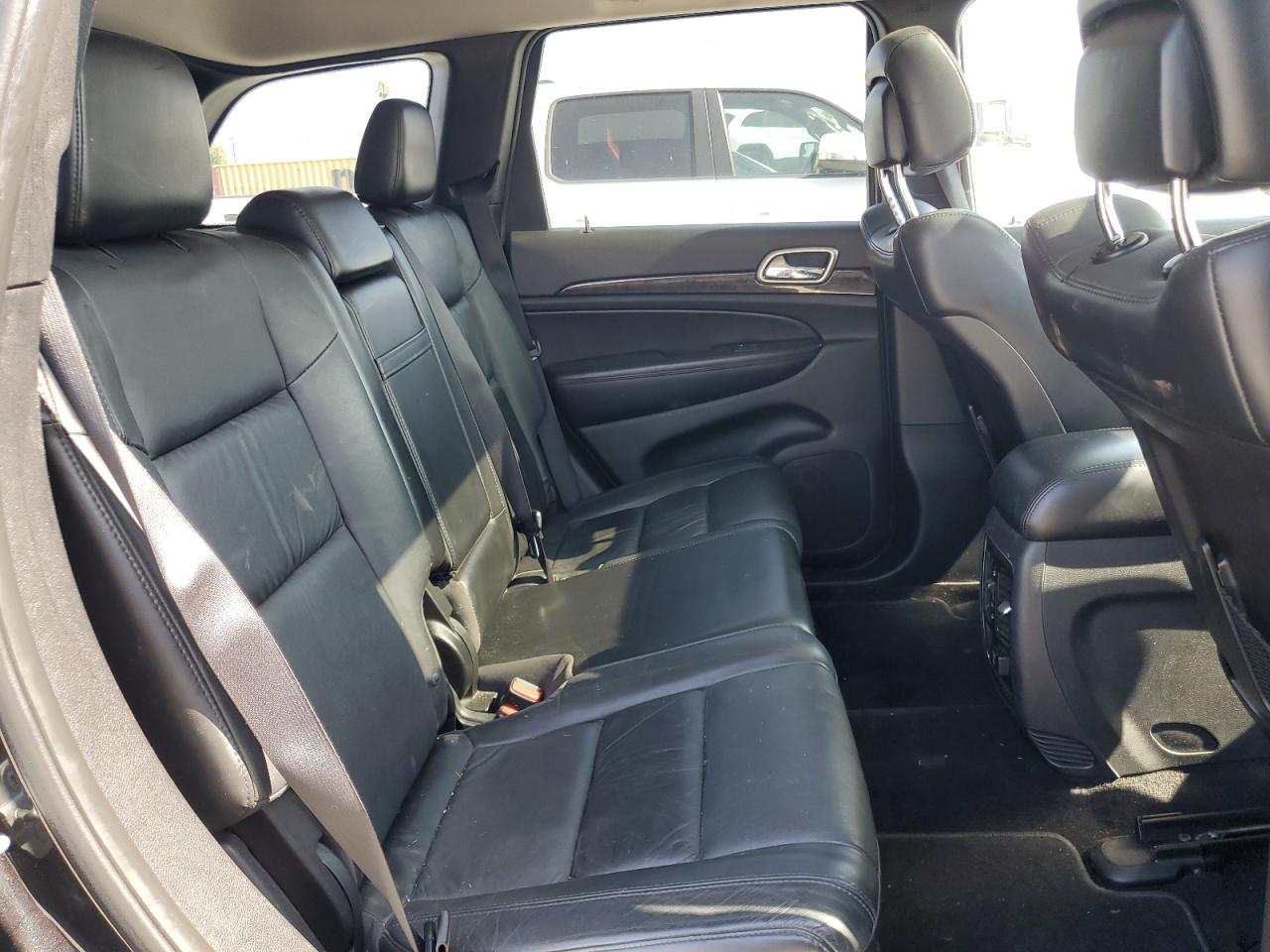 2012 Jeep Grand Cherokee Laredo VIN: 1C4RJEAG0CC235983 Lot: 65851705