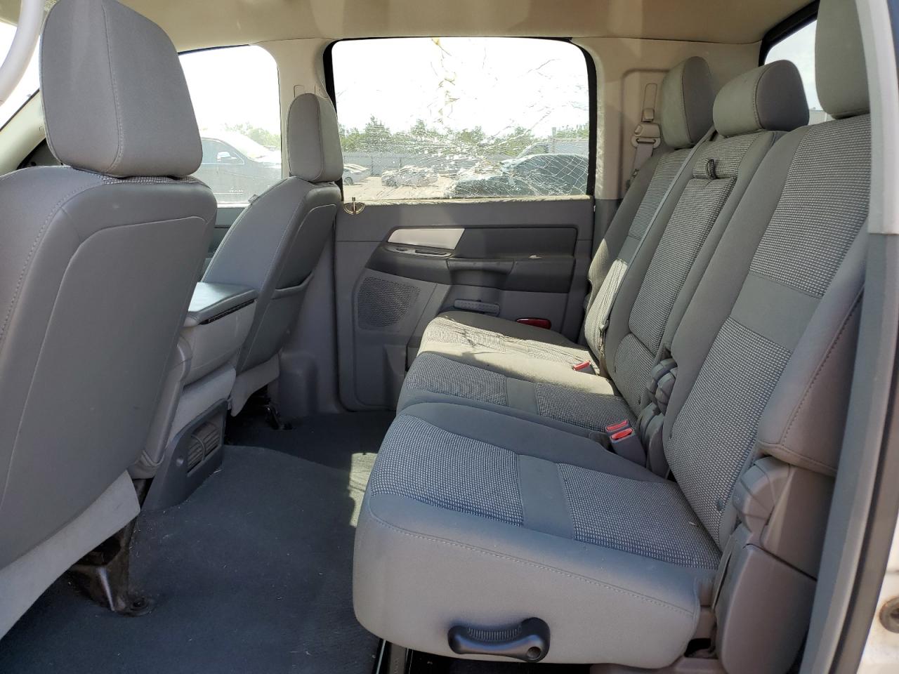 2007 Dodge Ram 1500 VIN: 3D7KR19D57G700294 Lot: 63056955