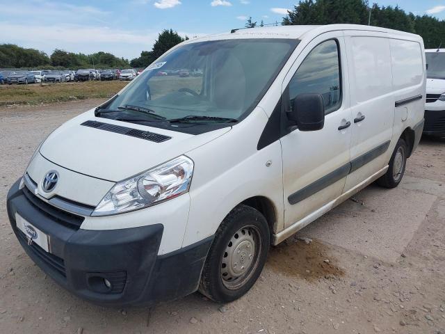 TOYOTA PROACE 120 2015