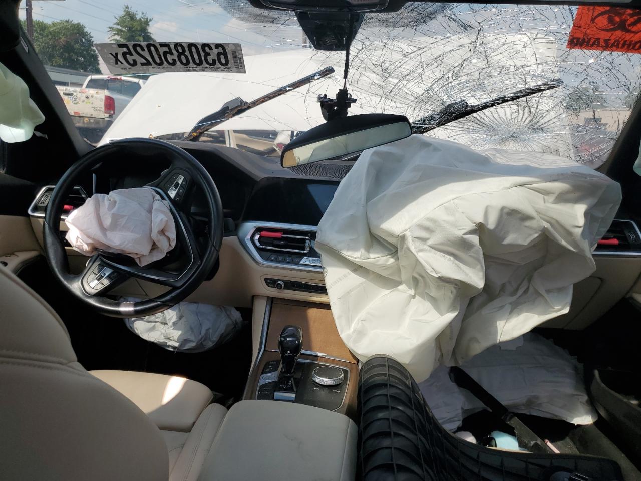 2020 BMW 330Xi VIN: 3MW5R7J02L8B06301 Lot: 63085025