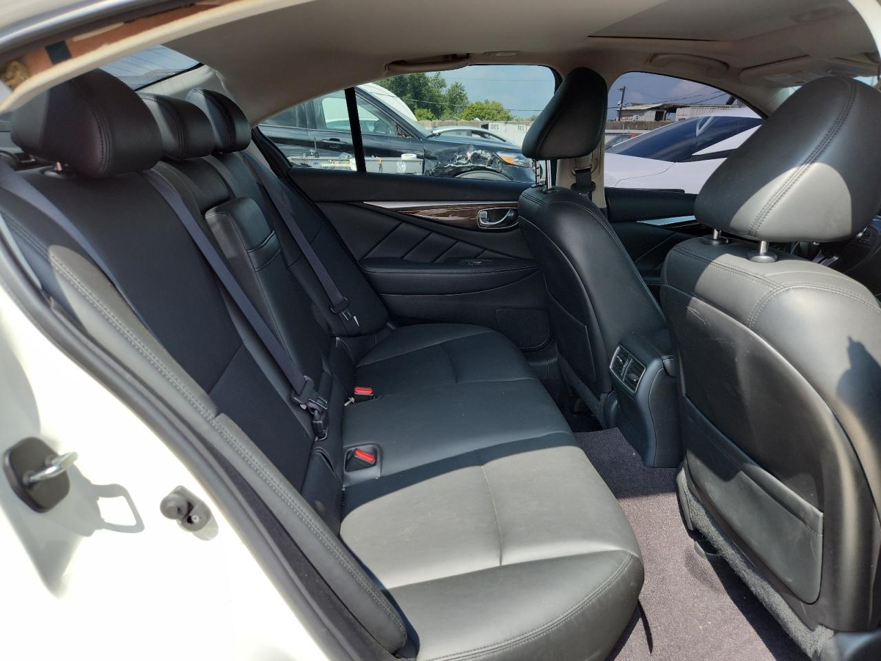 2019 Infiniti Q50 Luxe VIN: JN1EV7AR1KM556149 Lot: 62634905