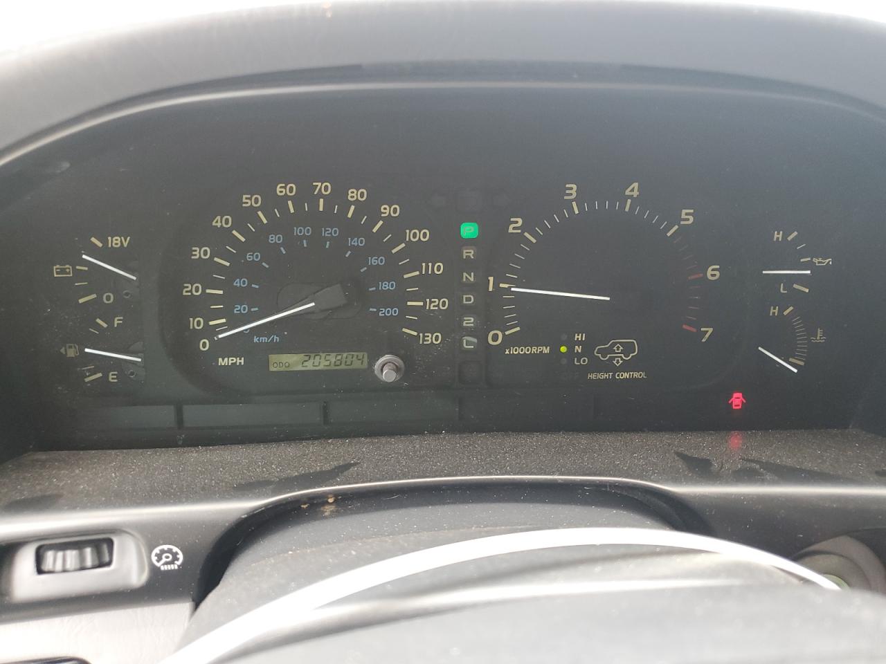 2001 Lexus Lx 470 VIN: JTJHT00W413505700 Lot: 63144085