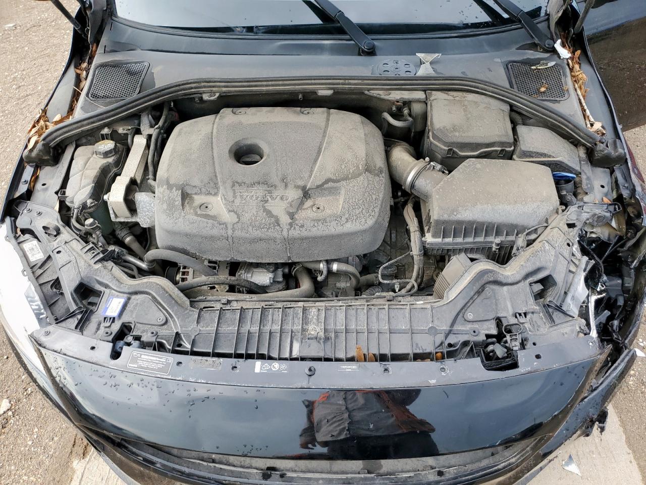 2017 Volvo V60 T5 Premier VIN: YV140MEK8H1330603 Lot: 66311355