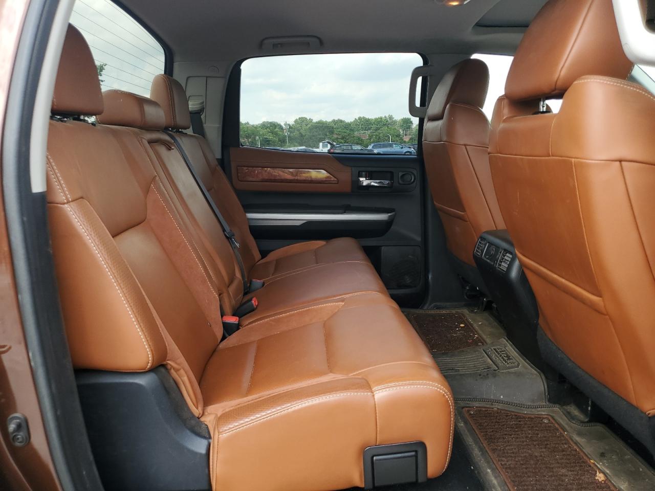 2014 Toyota Tundra Crewmax Platinum VIN: 5TFAY5F11EX368521 Lot: 63982785