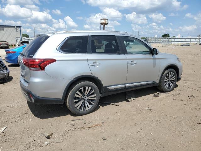  MITSUBISHI OUTLANDER 2020 Srebrny