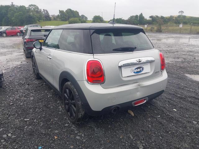 2015 MINI COOPER