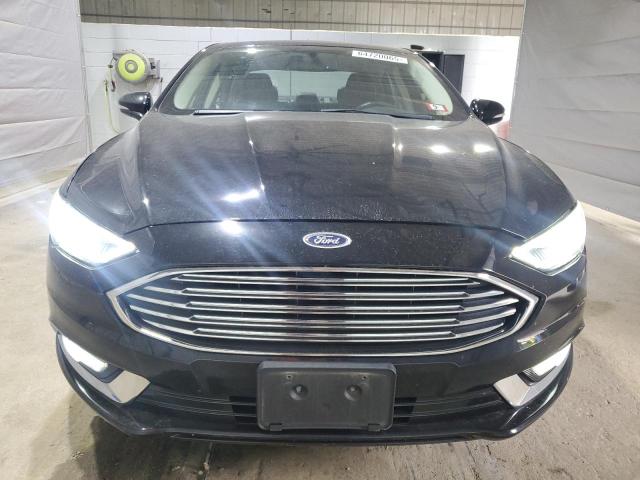  FORD FUSION 2017 Czarny