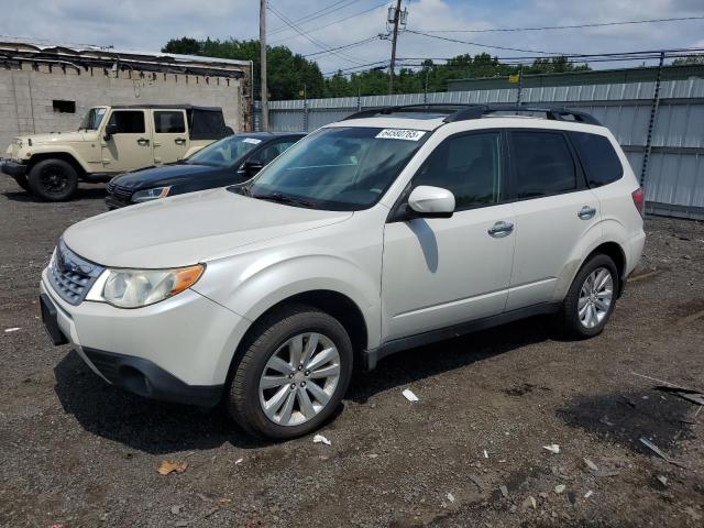 Parquets SUBARU FORESTER 2012 Biały