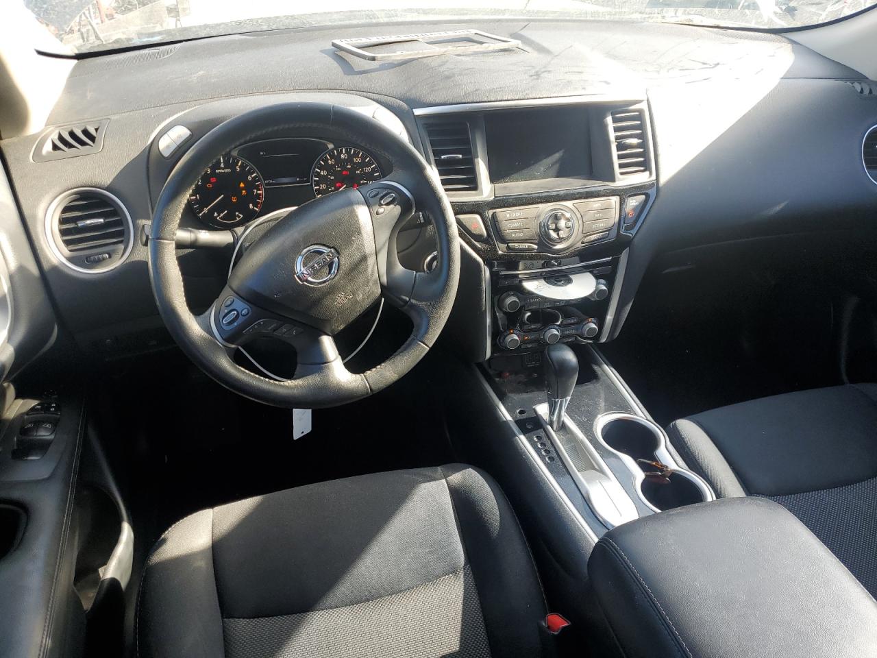 2018 Nissan Pathfinder S VIN: 5N1DR2MN7JC664705 Lot: 63347435