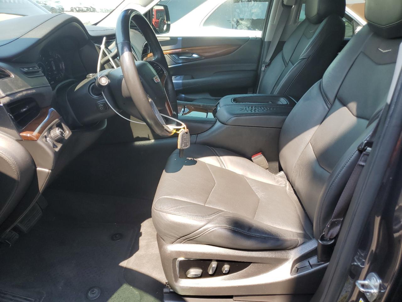 2016 Cadillac Escalade Luxury VIN: 1GYS3BKJ2GR337299 Lot: 64819145
