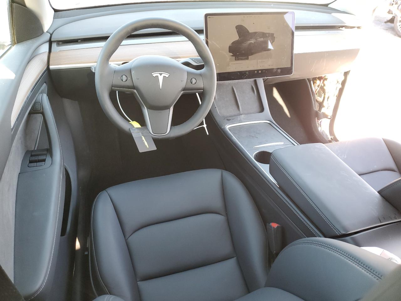 2025 Tesla Model Y VIN: 7SAYGDED2SF311146 Lot: 63065755
