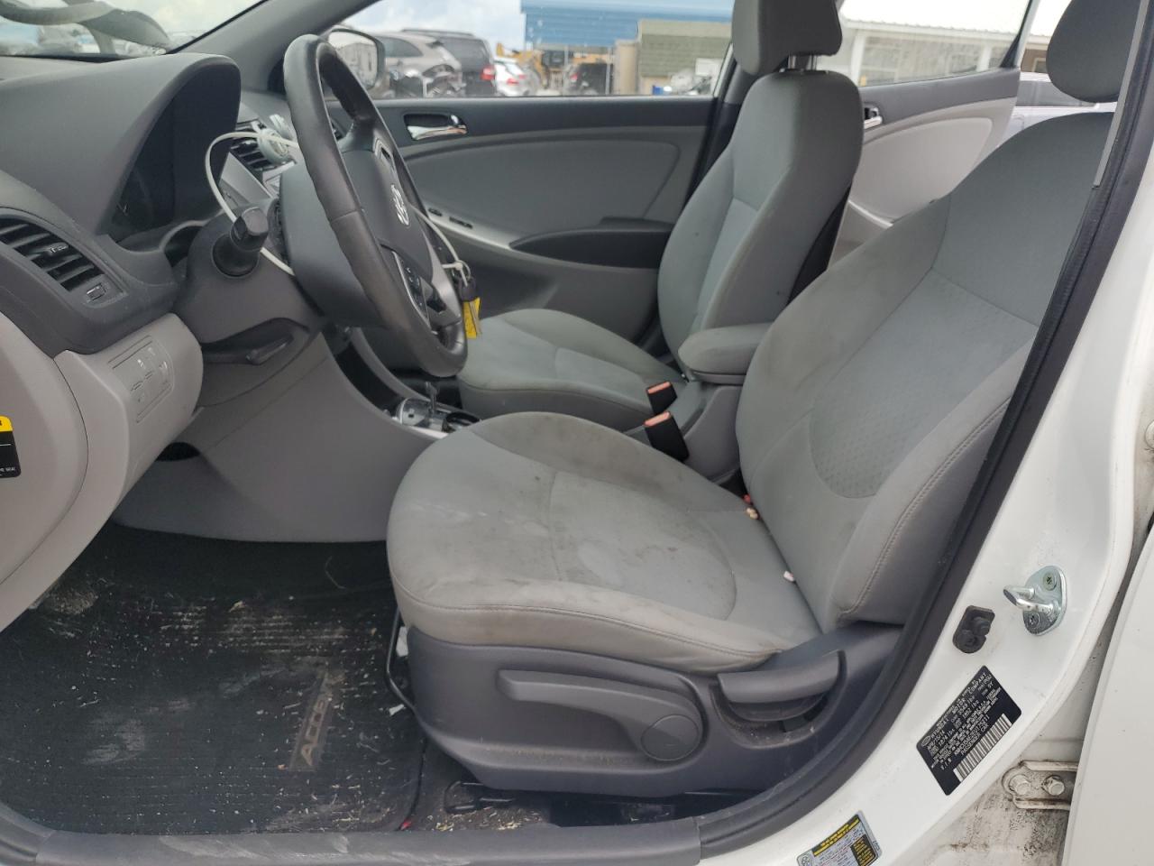 2014 Hyundai Accent Gls VIN: KMHCU5AE2EU175211 Lot: 63387955