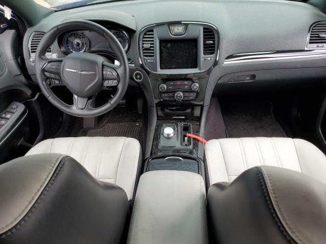  CHRYSLER 300 2019 Granatowy