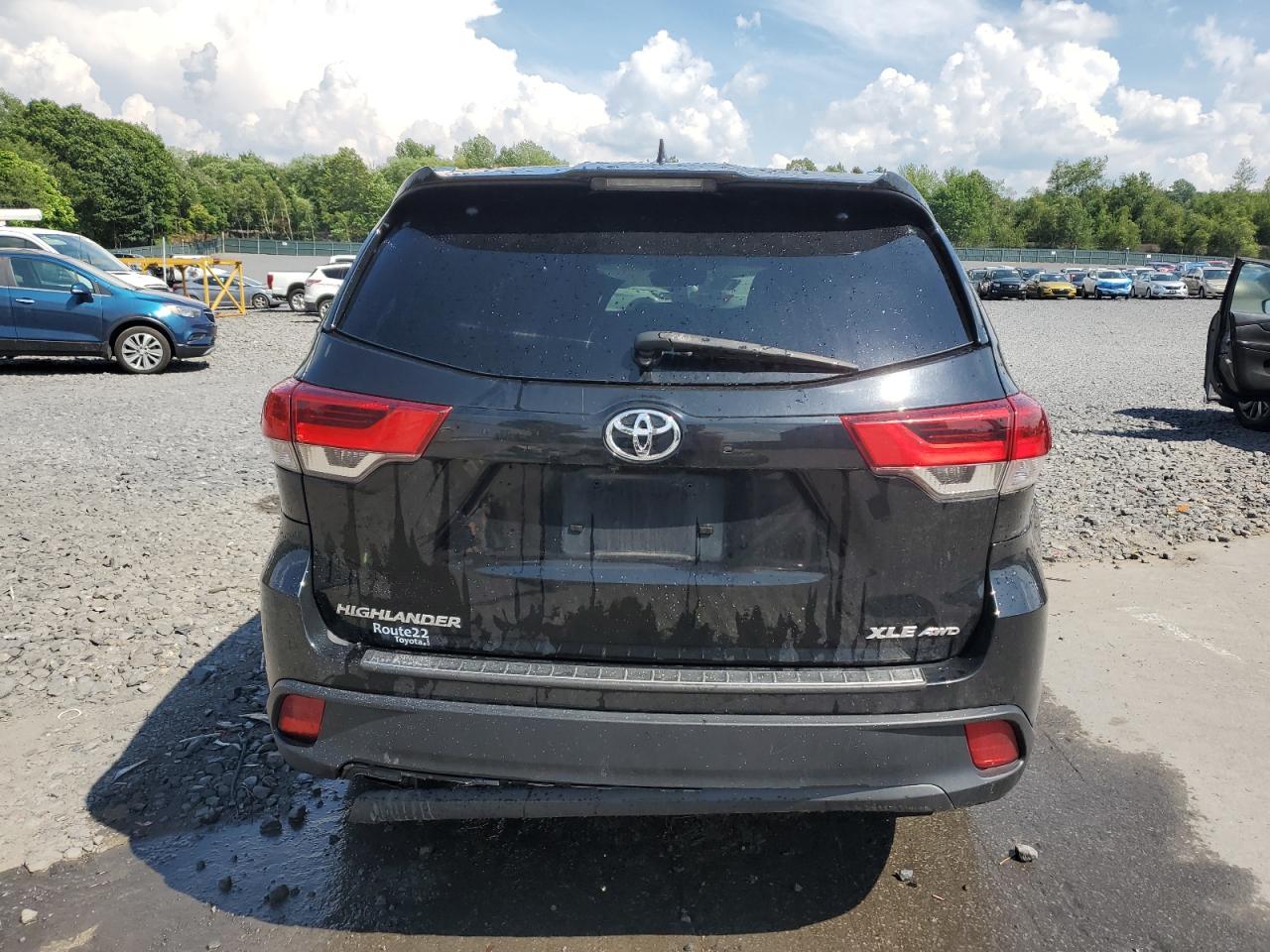 2019 Toyota Highlander Se VIN: 5TDJZRFH5KS707221 Lot: 64018625