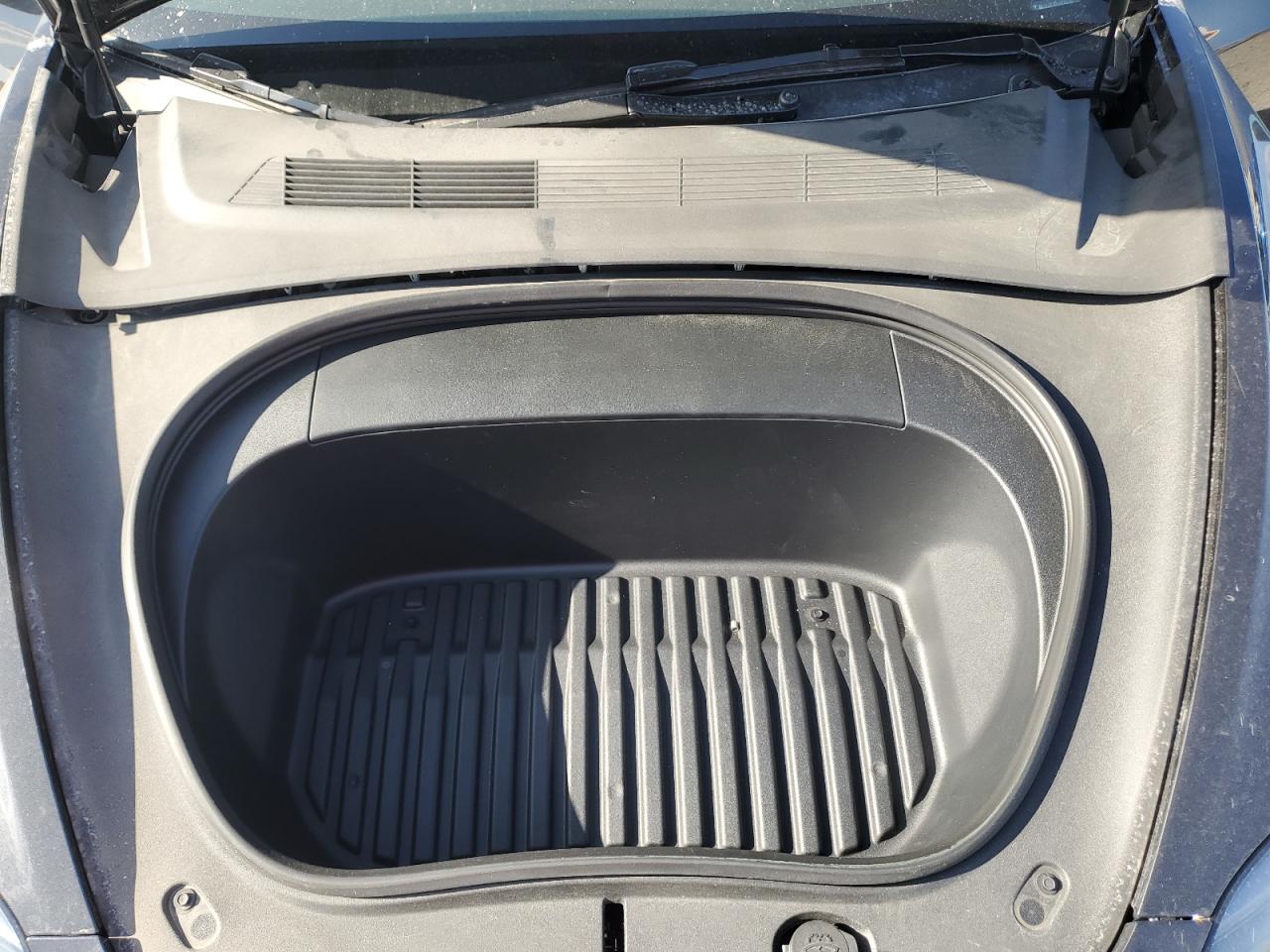 5YJ3E1EA5RF737487 2024 Tesla Model 3