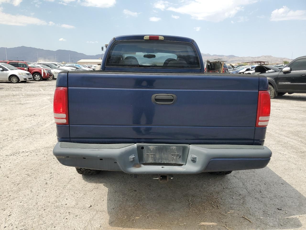 2002 Dodge Dakota Quad Sport VIN: 1B7HG38N52S687497 Lot: 64076645
