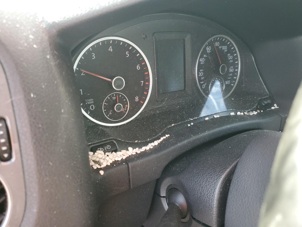 2017 Volkswagen Tiguan S VIN: WVGBV7AX1HK005833 Lot: 66375715