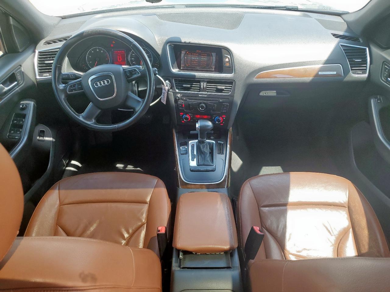 2011 Audi Q5 Premium VIN: WA1CFAFP6BA102741 Lot: 64840665