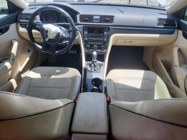  VOLKSWAGEN PASSAT 2018 Biały