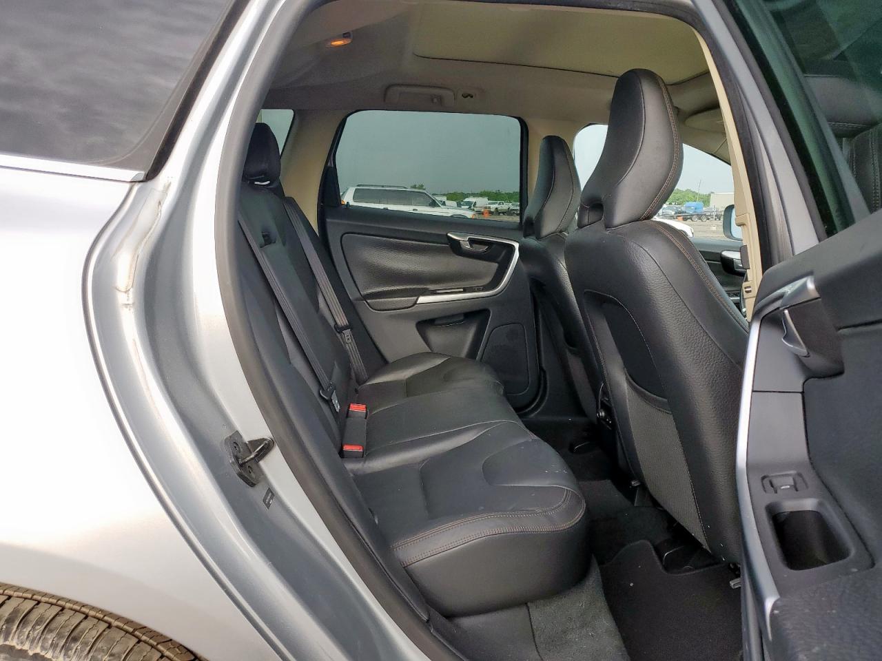2011 Volvo Xc60 T6 VIN: YV4902DZ9B2225551 Lot: 64251605