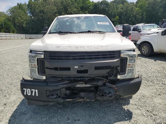 Pickups FORD F350 2017 Biały