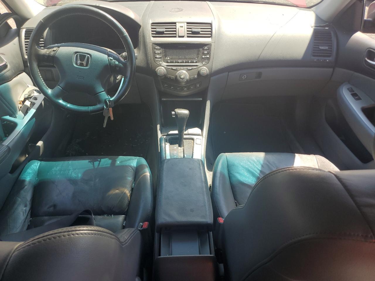 2004 Honda Accord Ex VIN: 1HGCM56874A117684 Lot: 63709145
