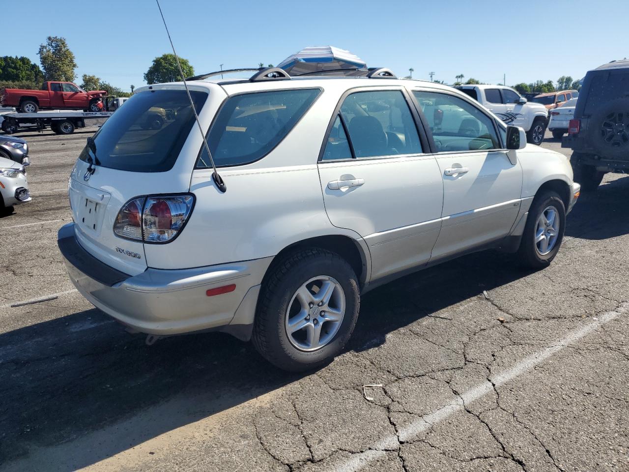 2001 Lexus Rx 300 VIN: JTJHF10U81082460 Lot: 66504725