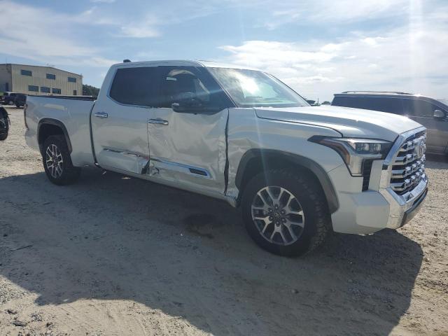  TOYOTA TUNDRA 2025 Белы