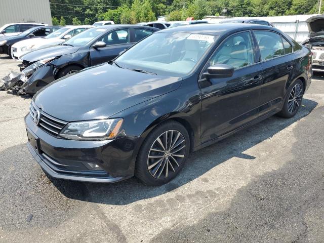 Sedans VOLKSWAGEN JETTA 2016 Czarny