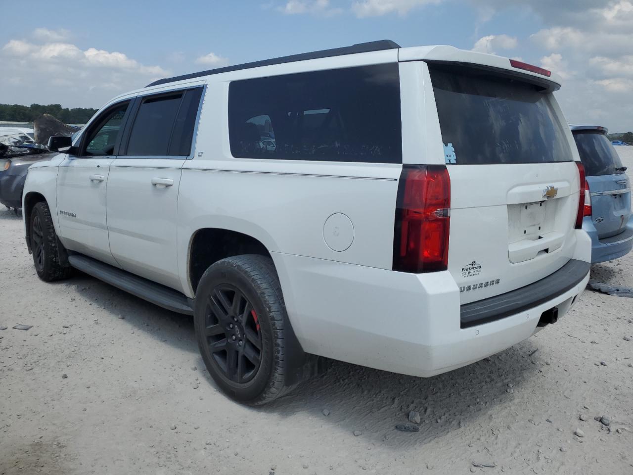 1gnskhkc0gr142032 1GNSKHKC0GR142032 2016 Chevrolet Suburban K1500 Lt
