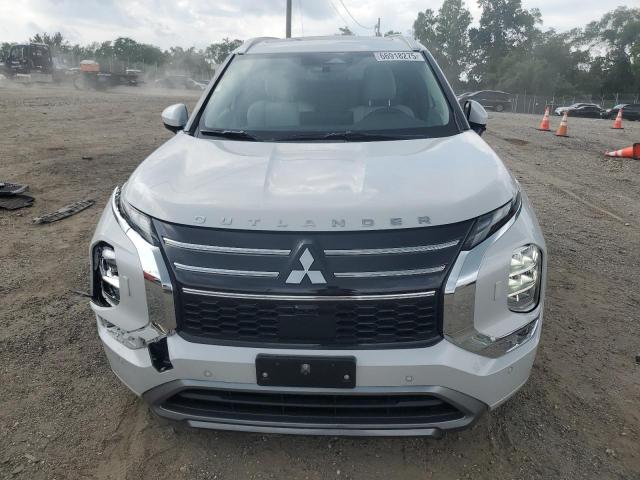  MITSUBISHI OUTLANDER 2025 Белы
