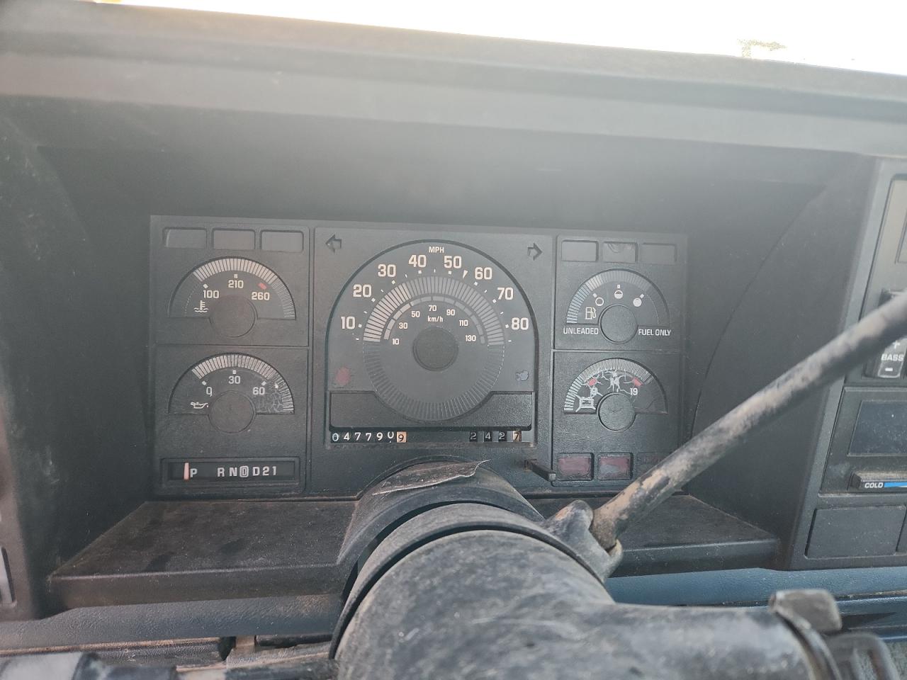 1988 Chevrolet Gmt-400 C1500 VIN: 1GCDC14K5JZ105124 Lot: 63700205